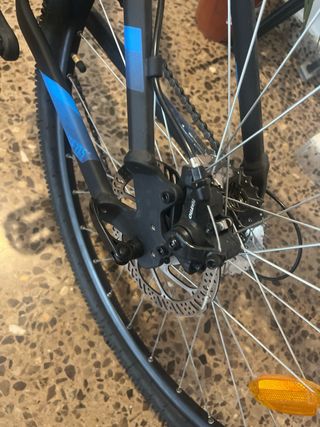 Bicicleta Rockrider Negra y Azul