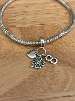 Charm Trébol Suerte Pandora Corazón Infinito