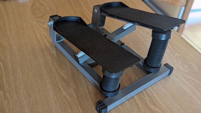 Stepper Verticale con Pistoni Idraulici