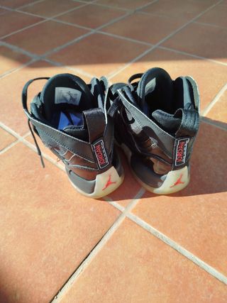 Air Jordan 6 Rings Negro Rojo