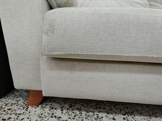 SOFÁ 2 PLAZAS BLANCO ROTO