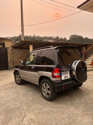 Mitsubishi Montero 2001