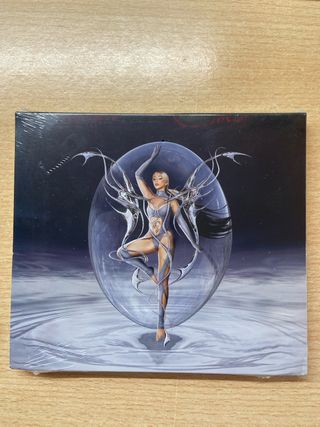 CD Lola Índigo: El dragón 