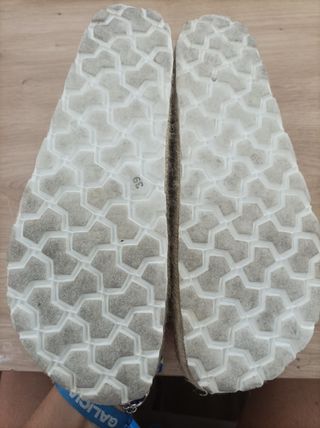 Chanclas SOMMERS color Mostaza talla 39