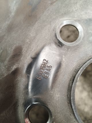 Neumáticos 205/60 r15 95v marca Nankang con llanta