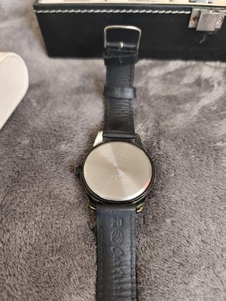 Reloj Timex marrón y negro 