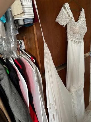 Vestido de Novia Blanco Encaje. Marca Nicole. 