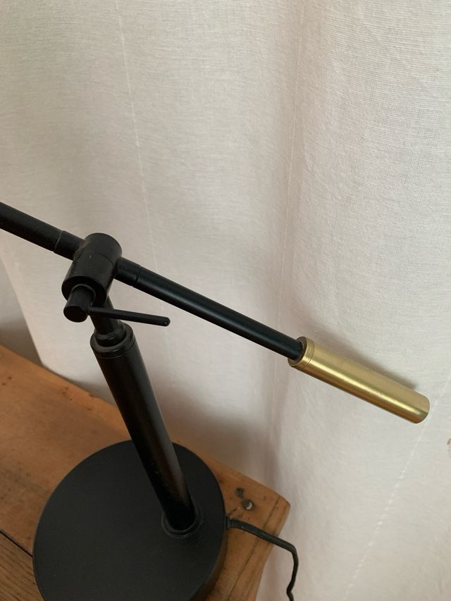 Flexo estilo industrial sin bombilla