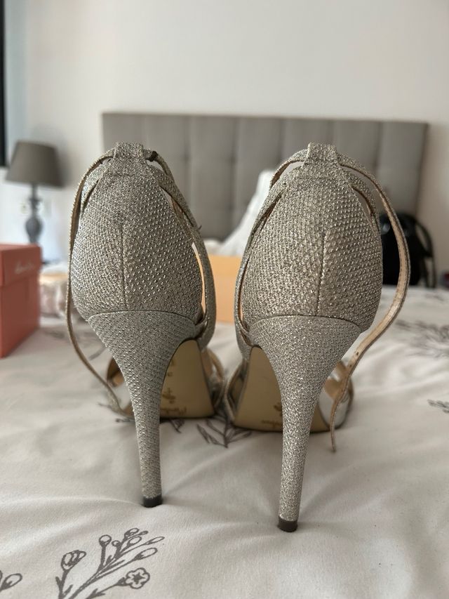 Tacones Plata Menbur Brillantes