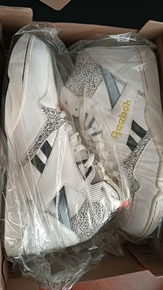 Reebok Sir Jam Mid Retro Blancas 10 USA/43 EUR.