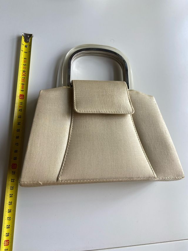 Bolso de fiesta beige y dorado