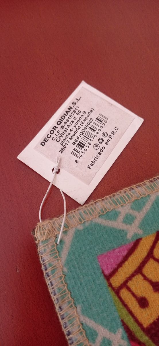 Alfombra Zen Art de Elefante Multicolor. NUEVA.