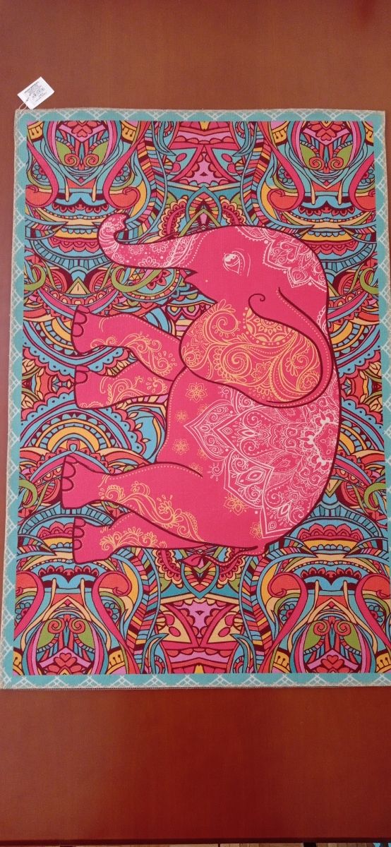 Alfombra Zen Art de Elefante Multicolor. NUEVA.