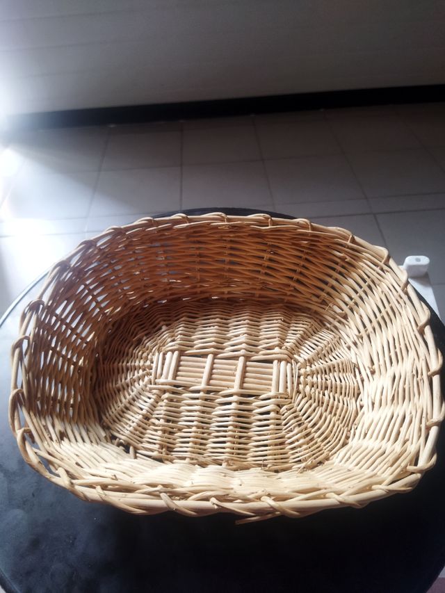Cesta de mimbre multiusos nueva