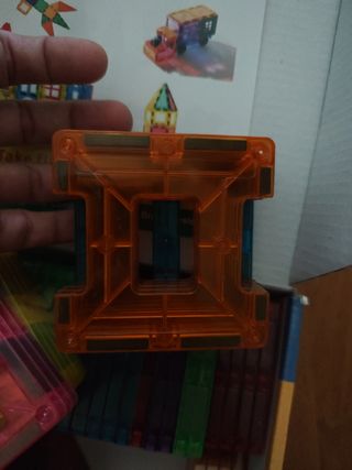 Costruzione magnetica