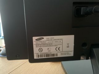 Monitor Samsung SyncMaster 225UW videoconferencia