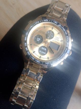 Reloj Eve MonCrots Dorado y Plateado