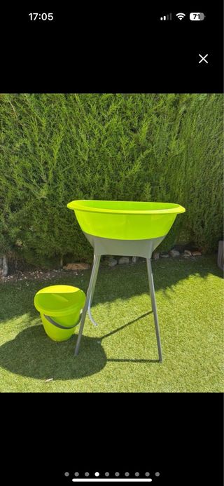 Bañera para bebé con cubo