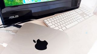 Mac Mini Apple 16Gb RAM SSD240Gb Sequoia Ordenador