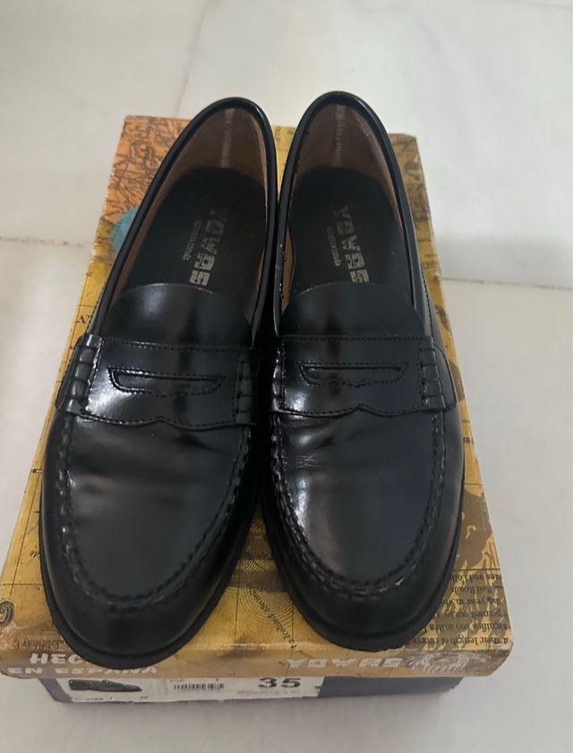 Zapato castellano YOWAS niño talla 35 negro