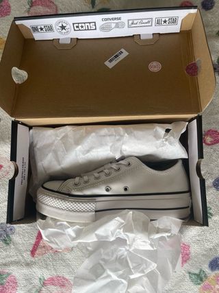Converse Chuck Taylor All Star Lift Piel Blancas