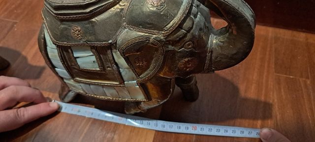 2 Figuras de Elefante Metal Dorado.