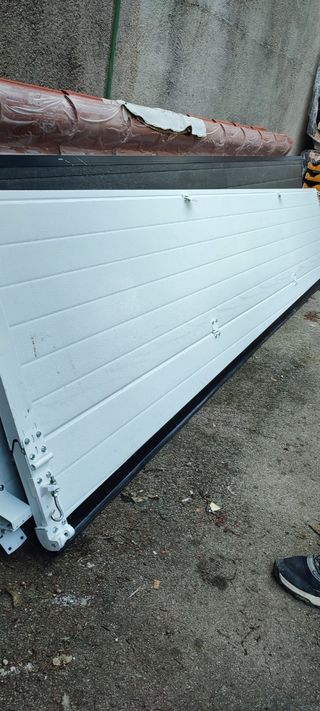 Capanno da garage in metallo