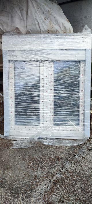 Ventana pvc con persiana