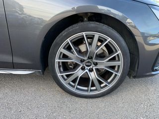Audi A4 Avant Black line 35 TDI 120kW S tronic