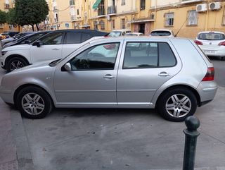 Volkswagen Golf 2001