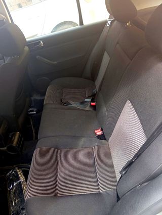 Volkswagen Golf 2001