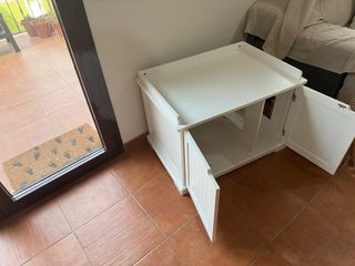 Mueble blanco para mascotas