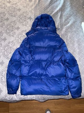 Chaqueta Moncler Azul, precio negociable 