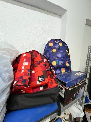 Mochilas Quiksilver con estuche