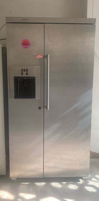 Nevera Americana Siemens piezas o arreglo