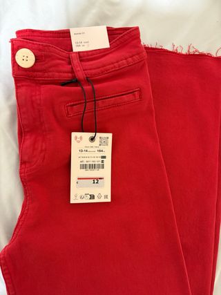 Pantalón rojo niña talla 13 - 14 (164 cm)