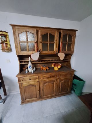 Alacena de bodega de madera