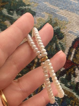 Pulsera de perlas y oro