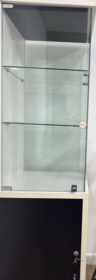 Vitrina Expositora Cristal y Metal