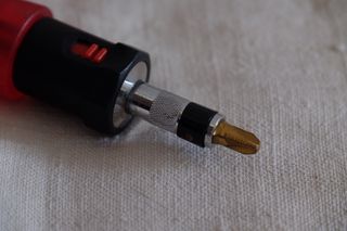 Destornillador manual Bosch con set de puntas