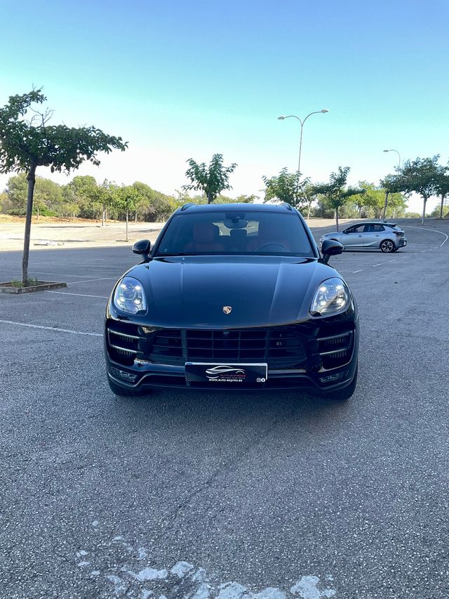 Porsche Macan Turbo