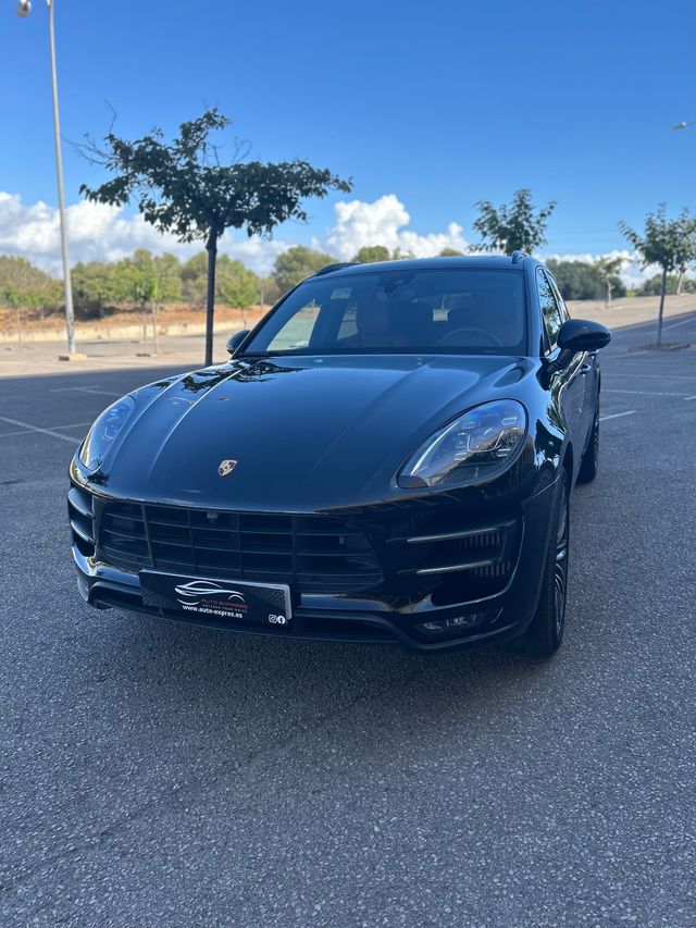 Porsche Macan Turbo