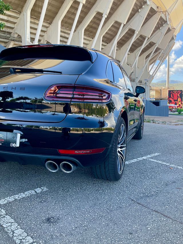 Porsche Macan Turbo