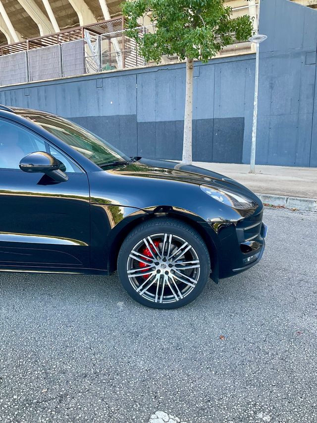 Porsche Macan Turbo