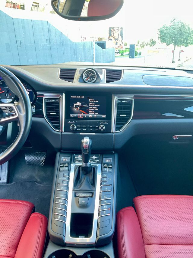 Porsche Macan Turbo