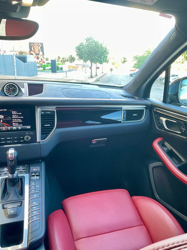 Porsche Macan Turbo