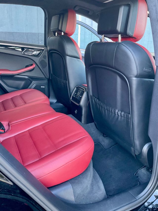 Porsche Macan Turbo