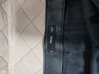 Falda Mango Negra Talla M