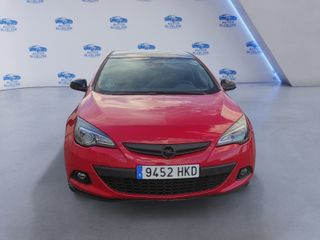Opel Astra 2012
