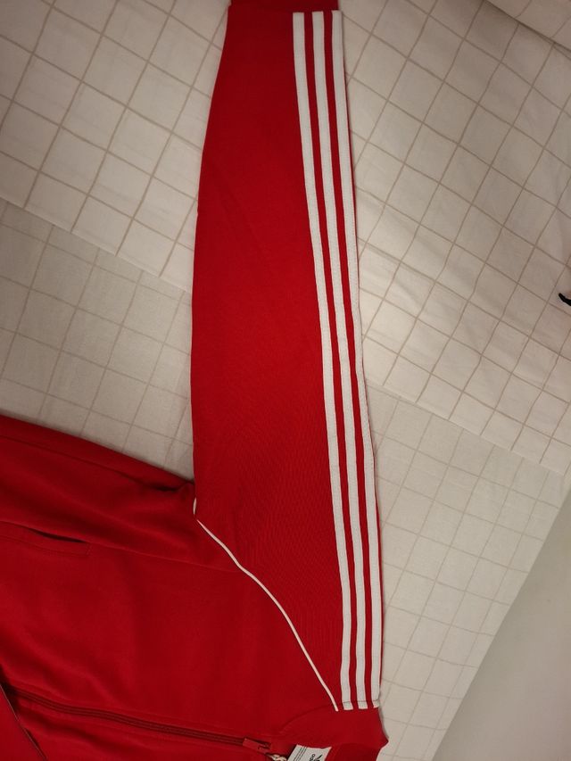 Chaqueta Adidas Roja